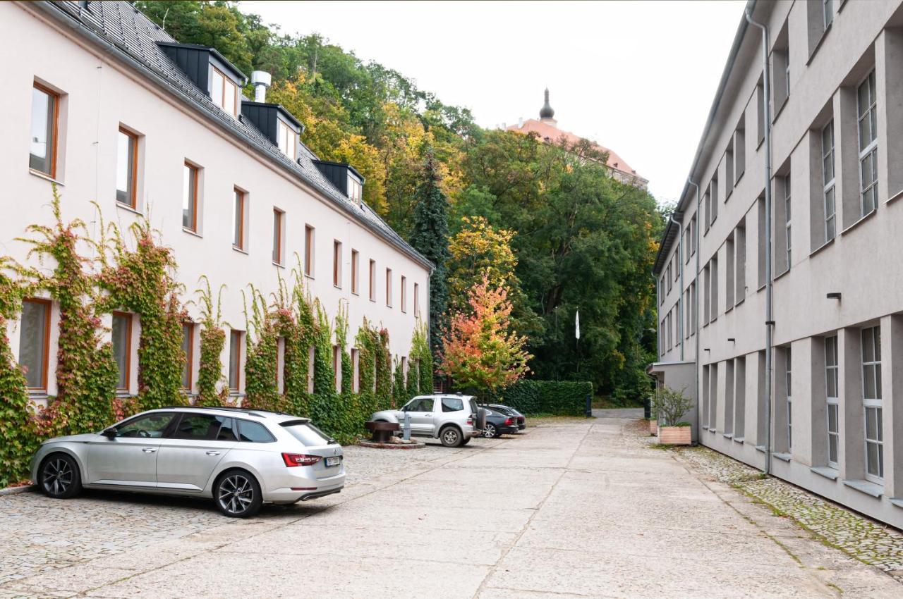 Cett Hotel Náměšť nad Oslavou Екстериор снимка